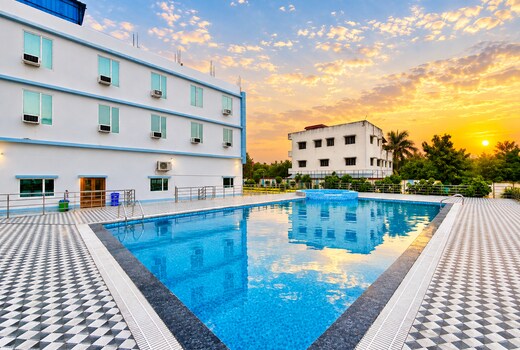Riya Raushan Hotel & Resort