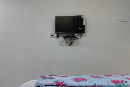 Hotel O Mango Tree Lodging