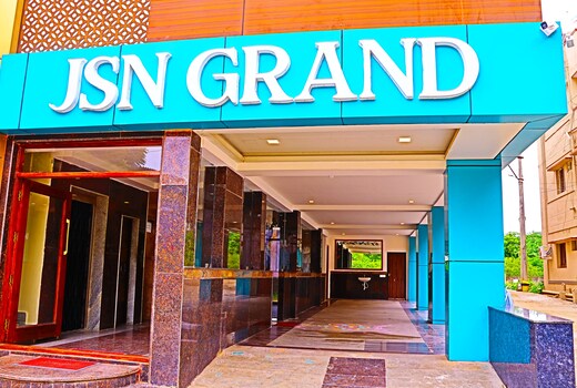 Hotel JSN GRAND