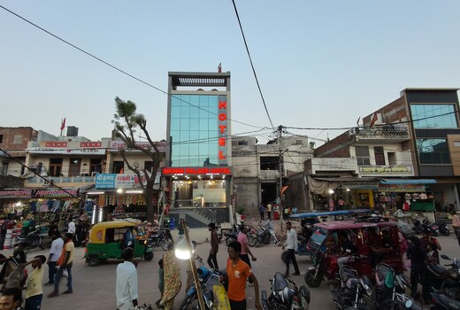 Shyam Palace Hotel