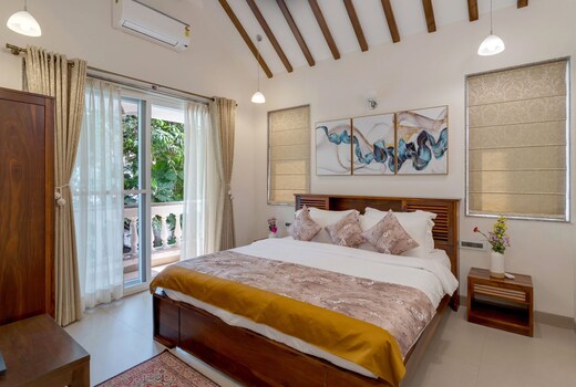 Aksara Villas
