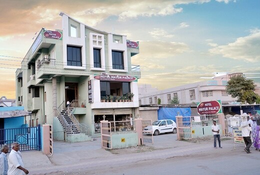 Hotel Mayur Palace