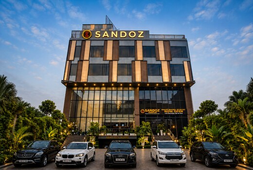 Sandoz Pribson - 1 km from Golden Temple | Free Temple Drop Available