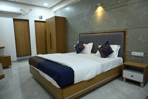 HOTEL HIGHLAND