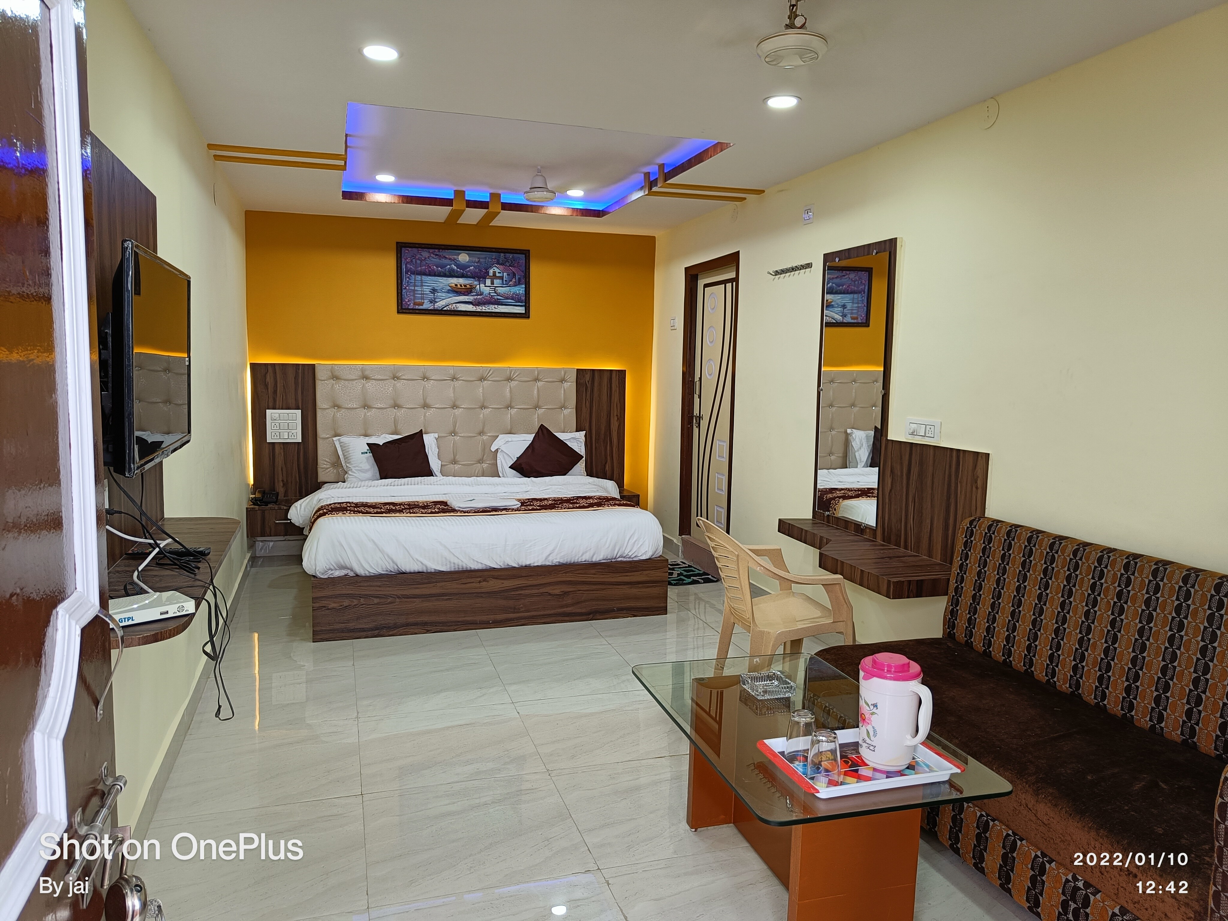 HOTEL NEW KRISHNA LODGE