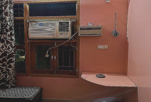 Hotel O Royal Guest House
