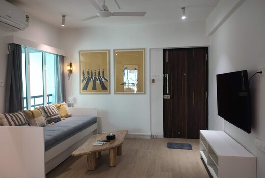 Nova Chic 1 BHK Bandra W Gated 24 7 Security
