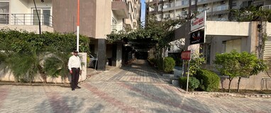 Hotel Shri Radha Nikunj Vrindavan