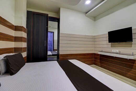 Spot On The Legend Hotel, Hisar