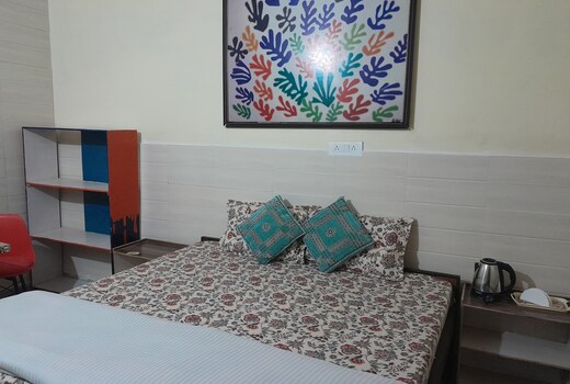 Om Shanti Home Stay