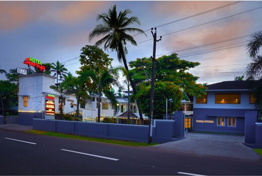 Hotel Soorya