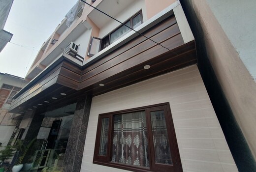 Hotel Radha Niwas