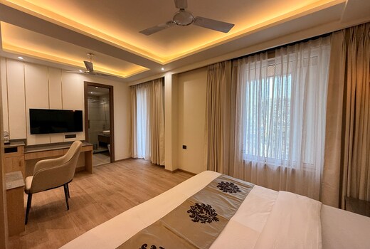Rose Wood Hotel