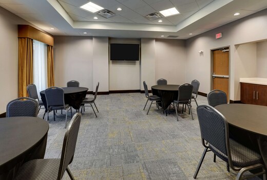 Hampton Inn & Suites by Hilton Rome