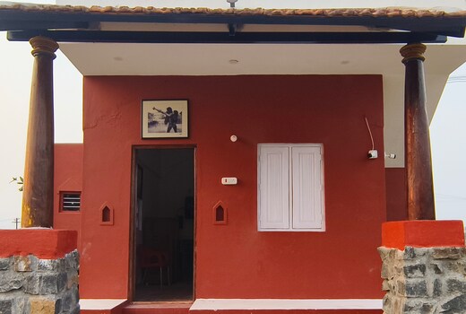 Koodu Farm House