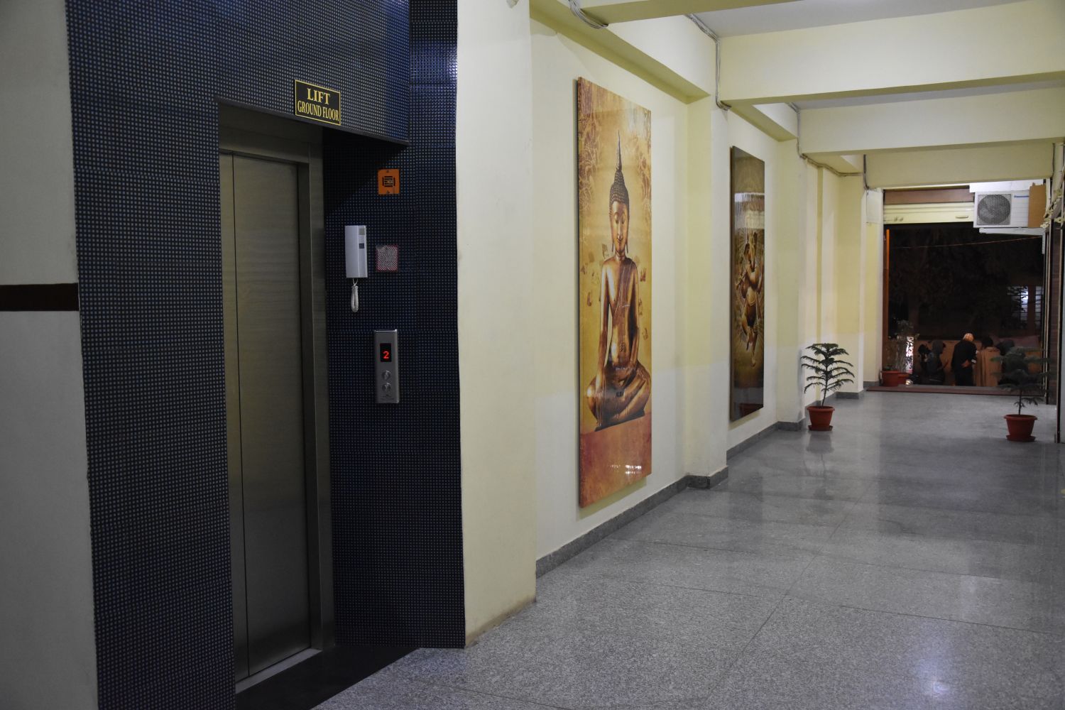 Main gallery