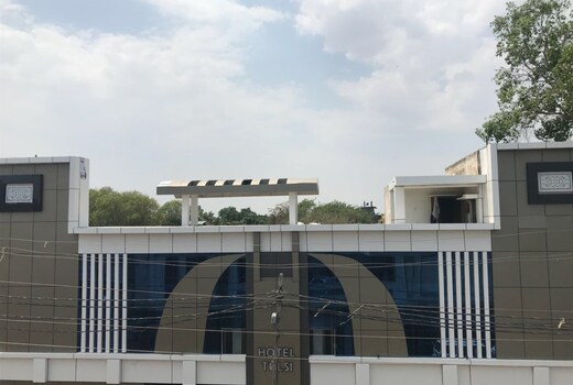 Hotel Tulsi