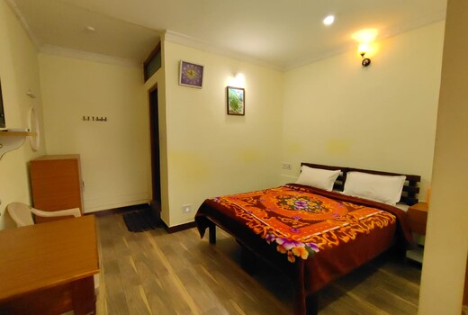 JR rooms and cottage
