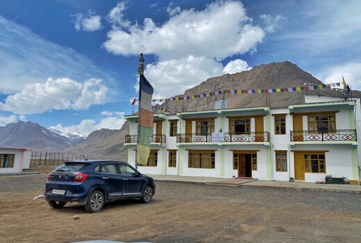 The Mountain Wonderland Hotel and Restaurant