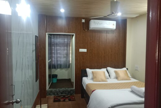 NADD ROOMS AND BANQUET