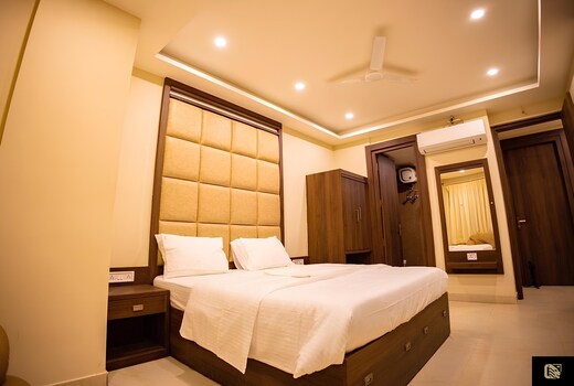 king's crown hotel
