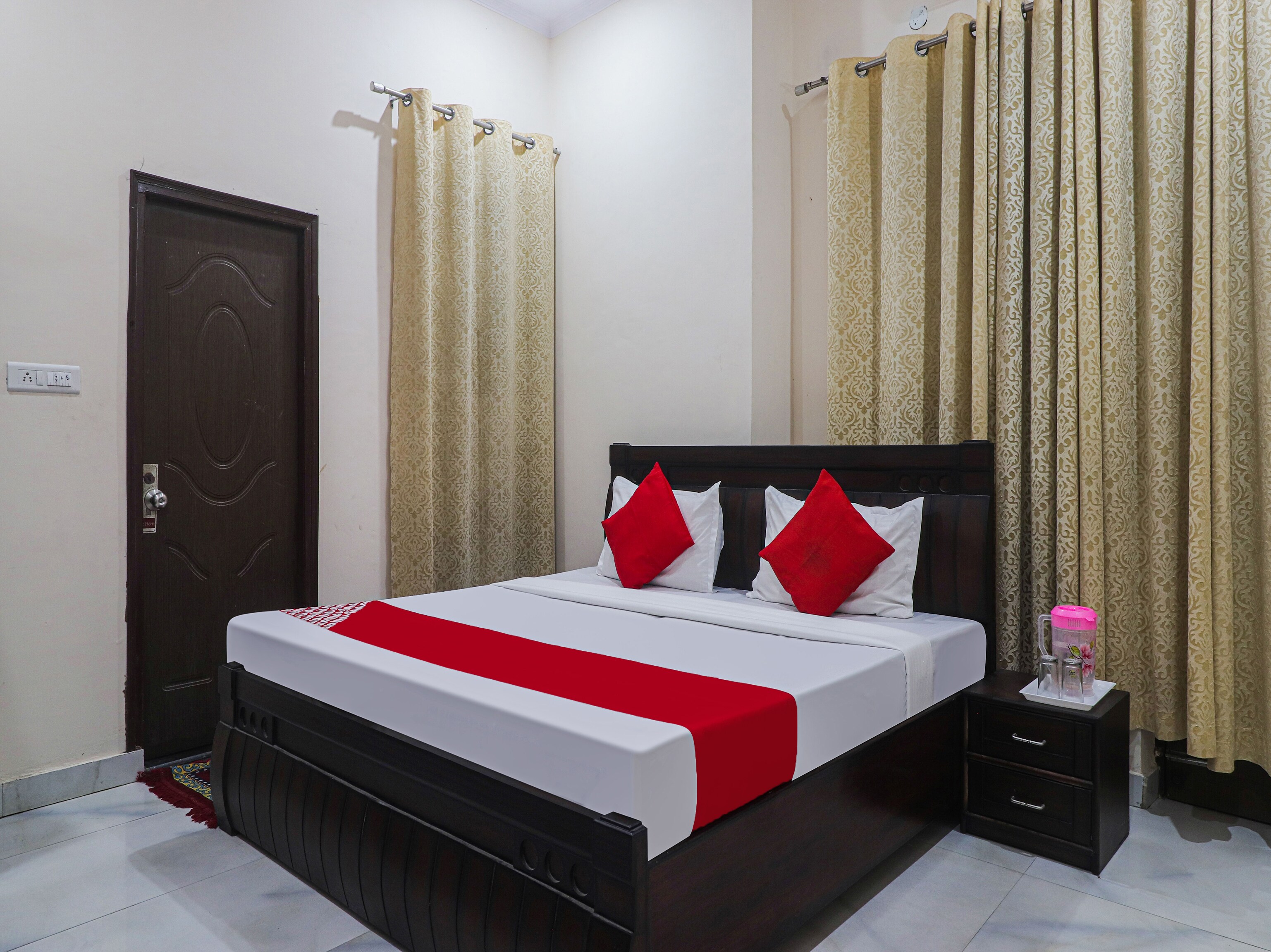 Hotel O Townhouse