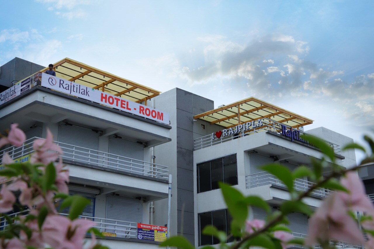 Hotel RAJTILAK