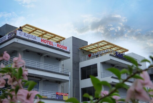 Hotel RAJTILAK