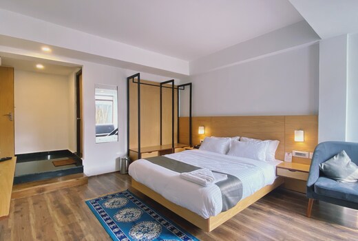 Hotel Sernya - M.G.Marg