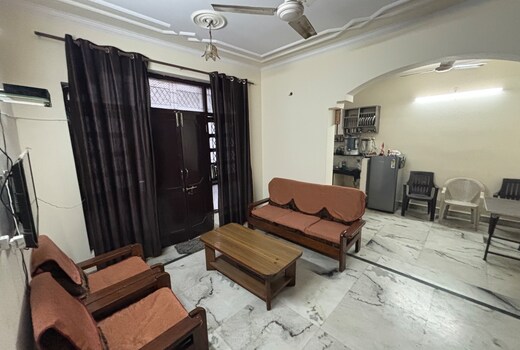 Budget-Friendly Homestay | Clean, Spacious & Well-Maintained