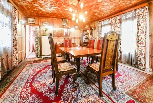 Nairobi Houseboat