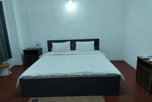 Makarios Homestay
