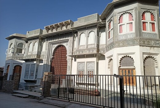 Aravali View Palace by the lake