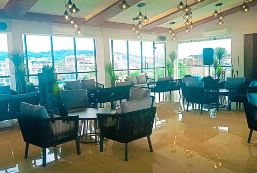Hotel Golden Grand