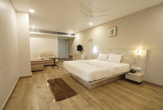 HOTEL TRP BLISS