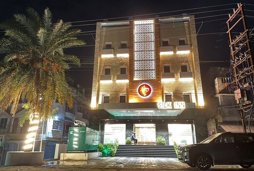 Silk Inn
