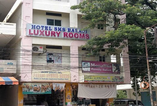 Hotel SKS Balaji Luxury Rooms