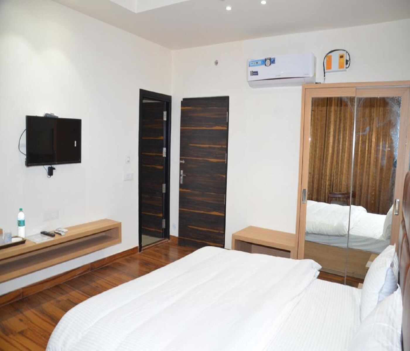 Hotel Embassy Pathankot