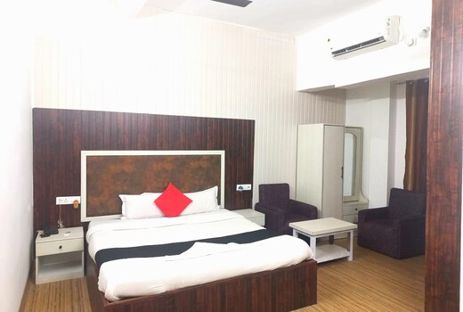 Arihant Palace Hotel