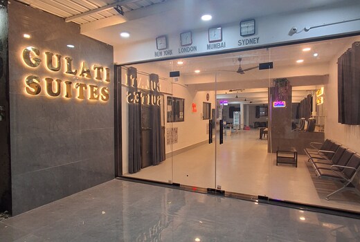 Hotel Gulati Suites