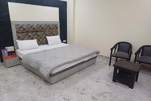Hotel Ashirwad Inn