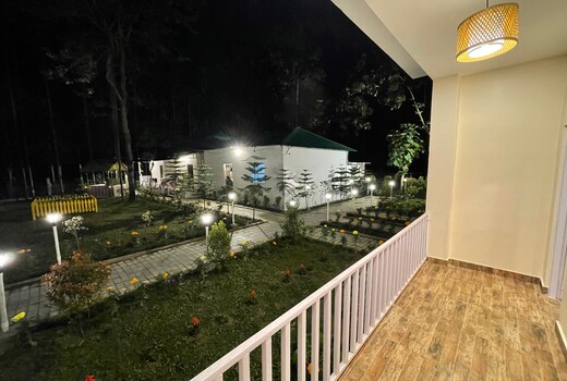 Jaldapara Forest Tourist Lodge