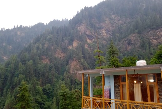 Apple Valley Home Stay & Cafe - Tandi