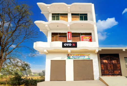 Hotel O Near Annapurna Mandir ( Sky Hotel )