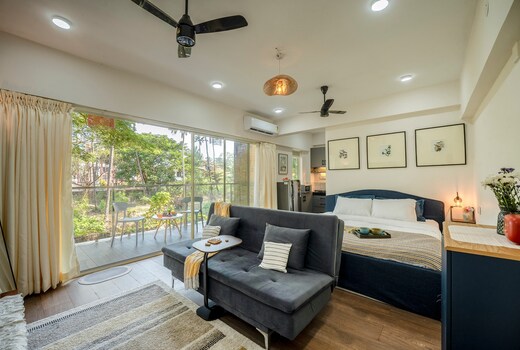 Casa VG, 15 mins from Anjuna Beach, Flat in Arpora