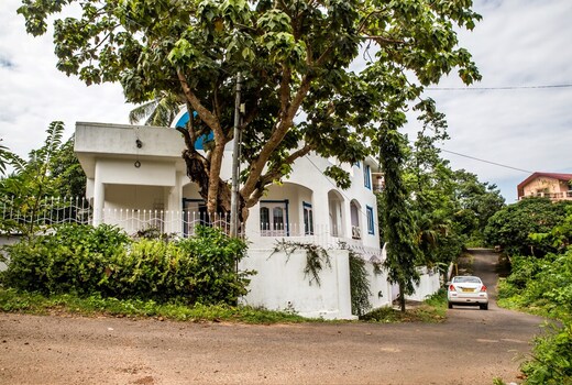 Tranquille - Big White Goa House
