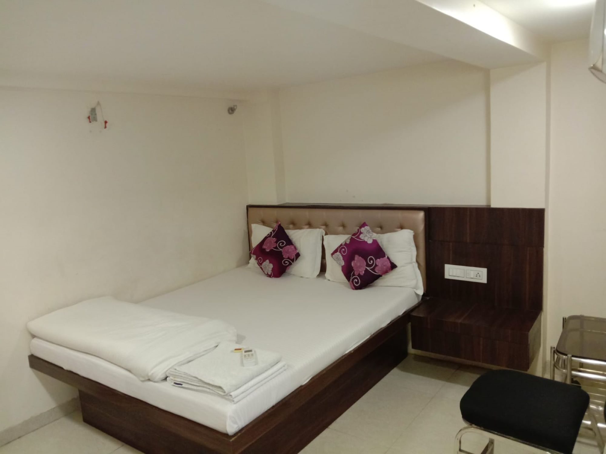 Hotel Silver Oak Inn Andheri