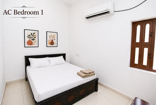 : Bharathi Homestay | AC 1&2BHK Near Nataraja Temple (12 mins drive) | Kitchen, Games & Car Rental