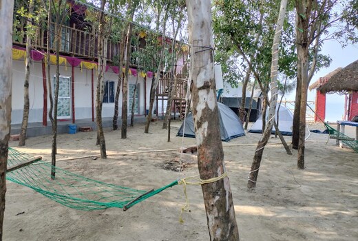 Mousuni The Dolphin Camp
