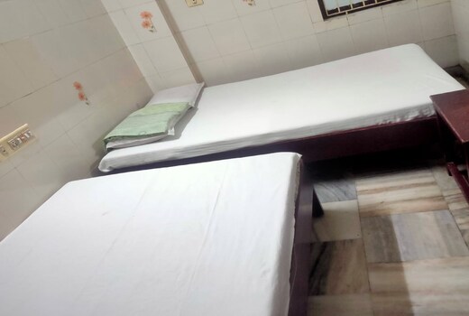MN Guest House